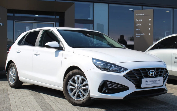 Hyundai I30 cena 77900 przebieg: 13798, rok produkcji 2022 z Chojna małe 232